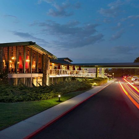 Ramada By Wyndham Spokane Airport Екстериор снимка