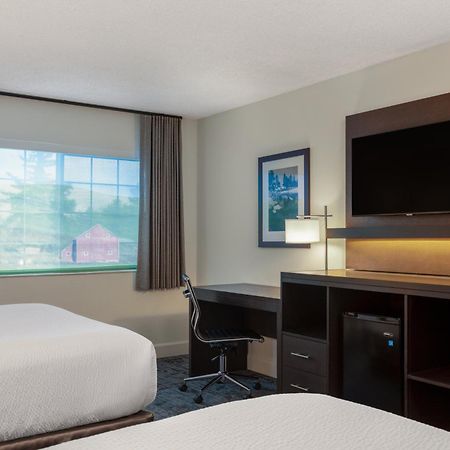 Ramada By Wyndham Spokane Airport Екстериор снимка